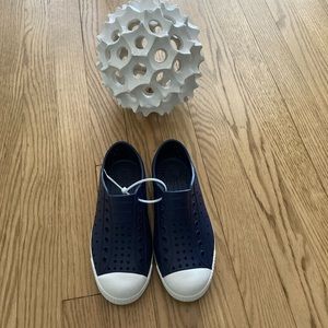 Kids Native Jefferson Water Shoes Size 1